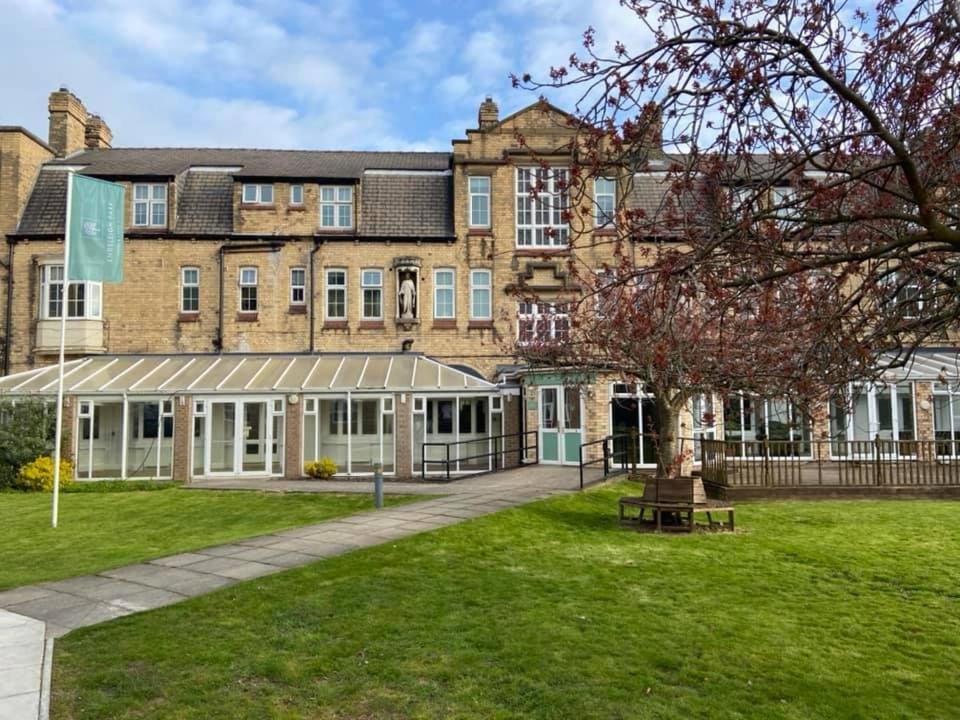Endsleigh Park Hotel Кингстон-апон-Халл Экстерьер фото